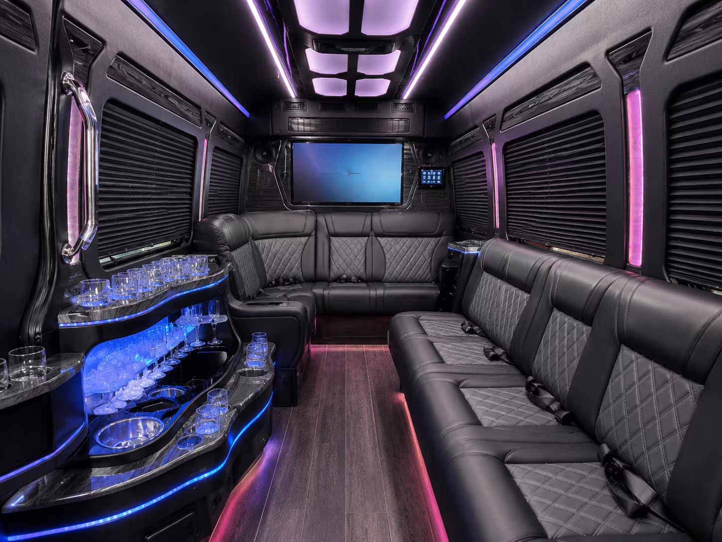 clintoncharterbusservices com can handle airport transfers to detroit metro dtw for your whole group