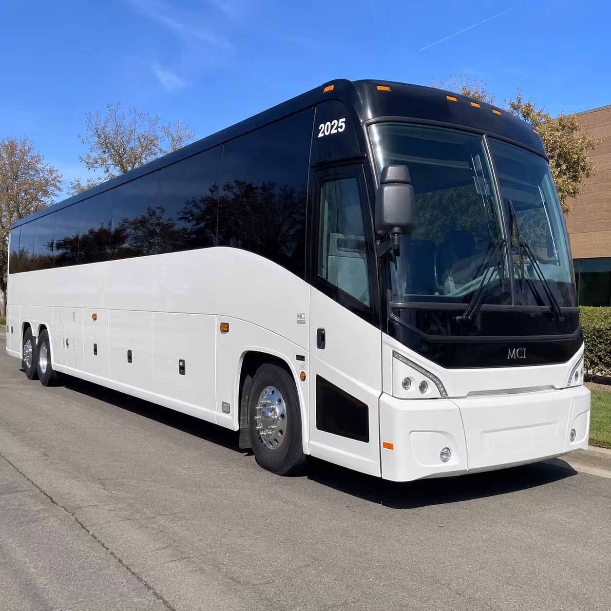 race weekend shuttles to michigan international speedway on us 12